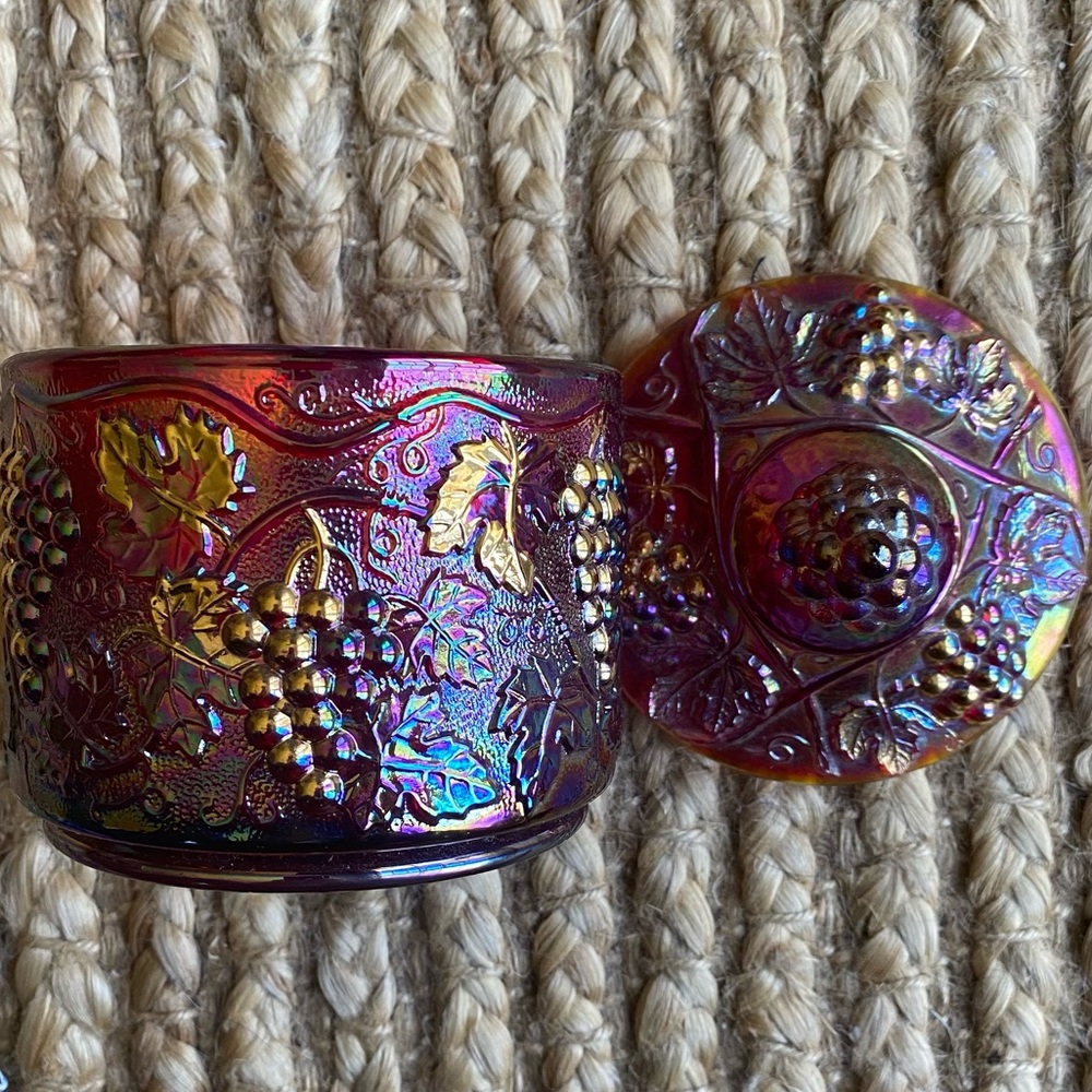 FENTON ART GLASS LTD EDITION PRESIDENT’S COLLECTION COVERED BOX W/ GRAPE… - Picture 5 of 16